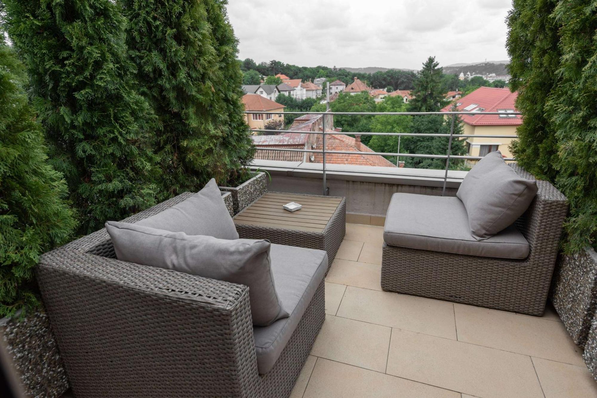 Hotel Wyndham Cluj Zewnętrze zdjęcie
