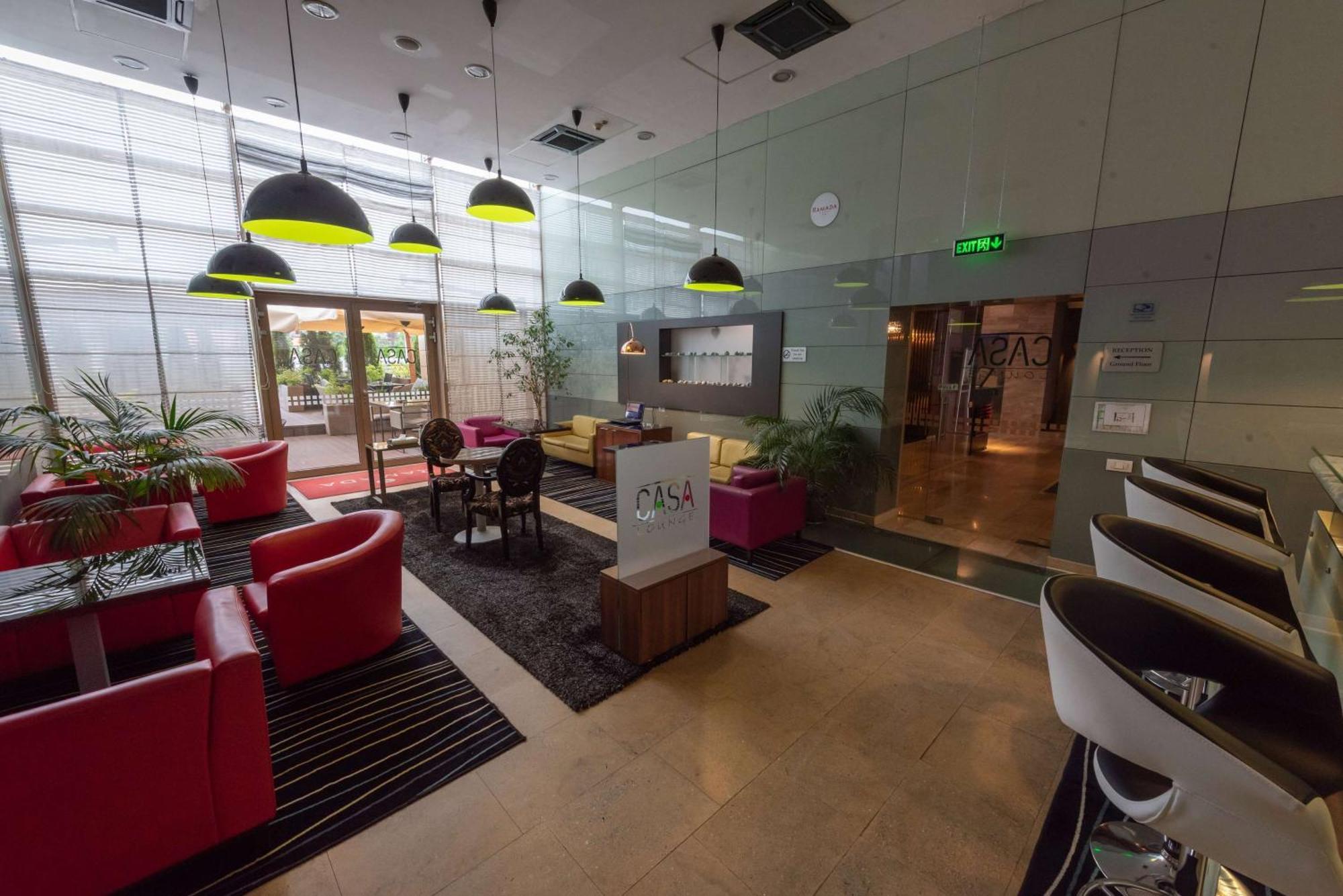 Hotel Wyndham Cluj Zewnętrze zdjęcie